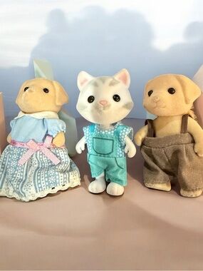 Sylvanian Families Calico Critters Lot Of 3